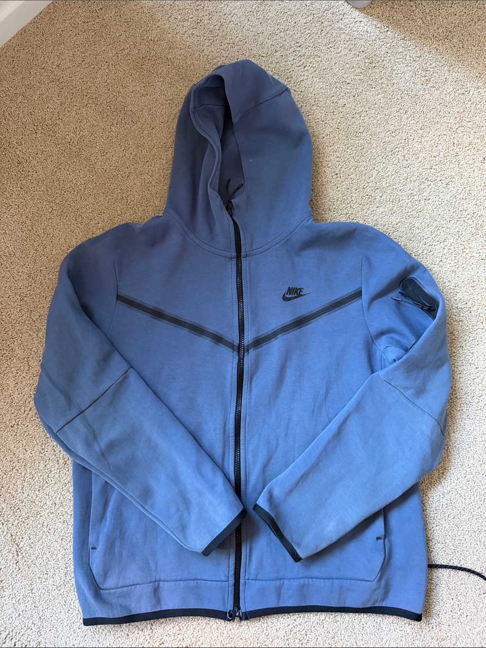 Nike Tech Men’s Slate Blue Full-Zip Hooded Performance Jacket